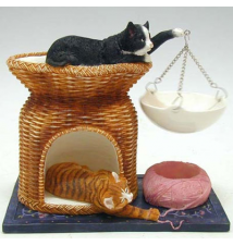 Cats In A Basket Hanging Oil Lamp