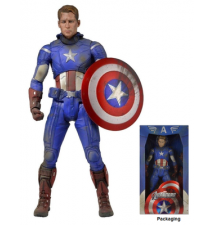 Avengers Battle Damaged Captain America 1:4 Scale Figure