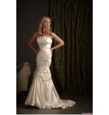 Allure_Bridals - Style 2415
